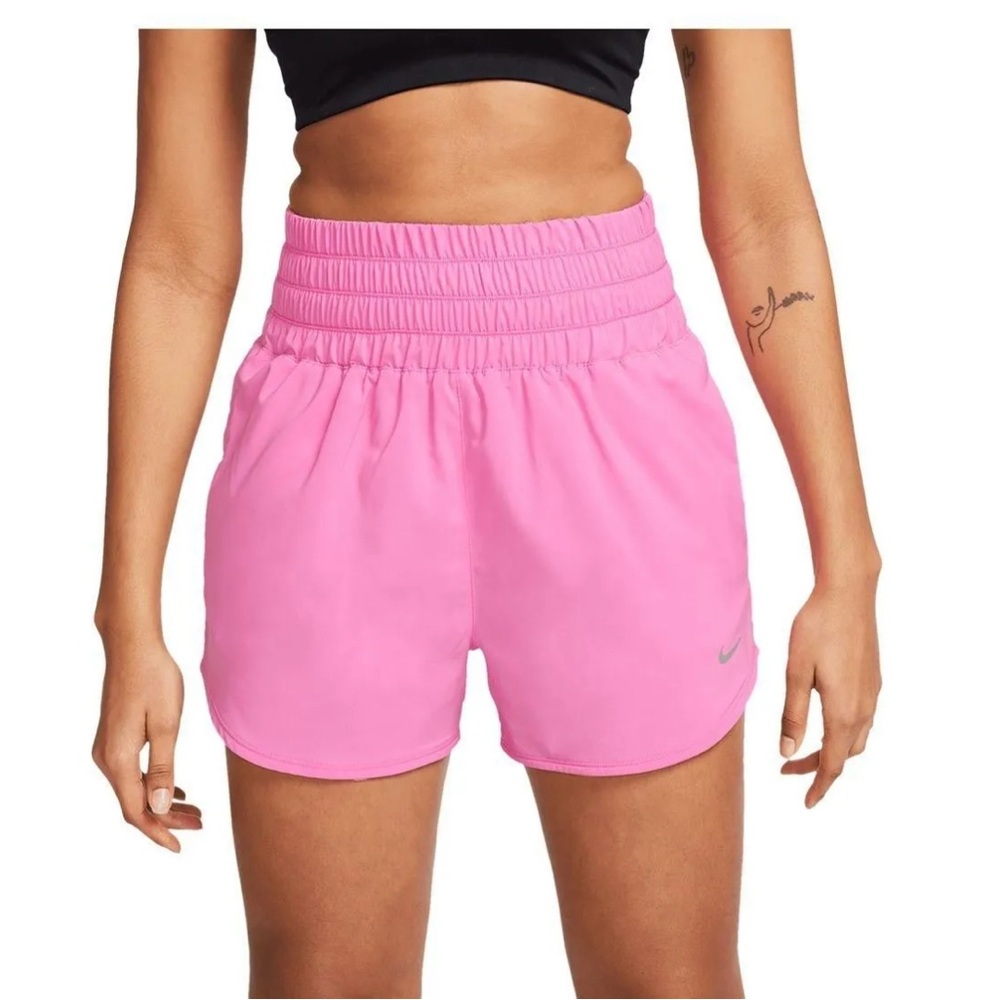 Nike Women’s High-Waisted Tempo Running Shorts Hyper Pink Size Med, Lg or XL NWT